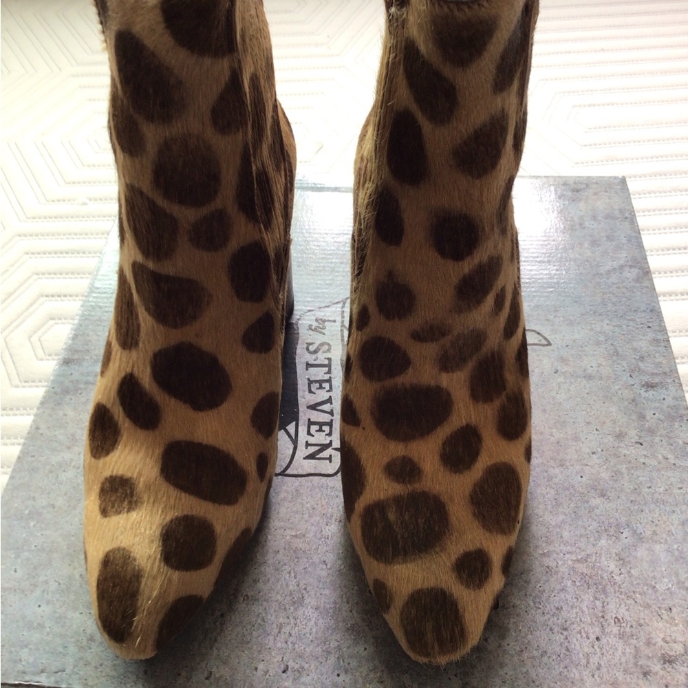 Free Bird Janelle Bootie 8